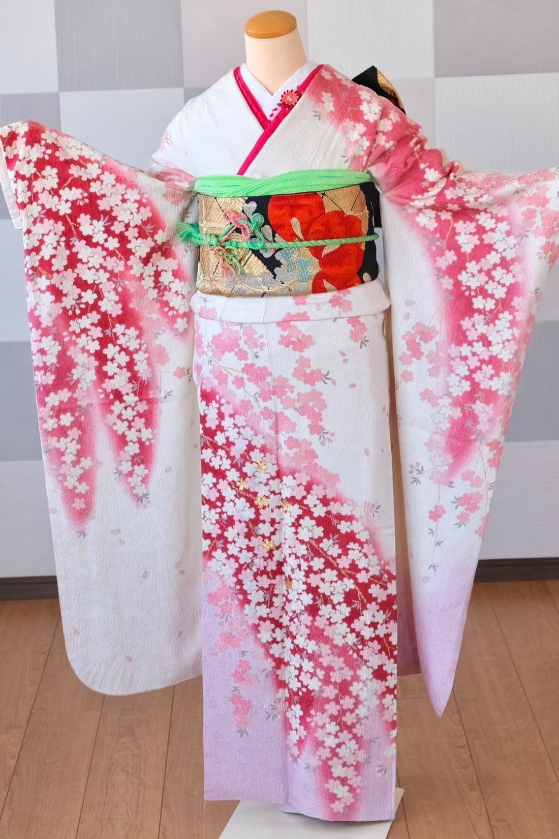 結婚式振袖レンタルと着付け