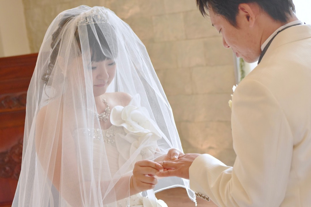 データ付きのフォトウエディングと写真だけの結婚式