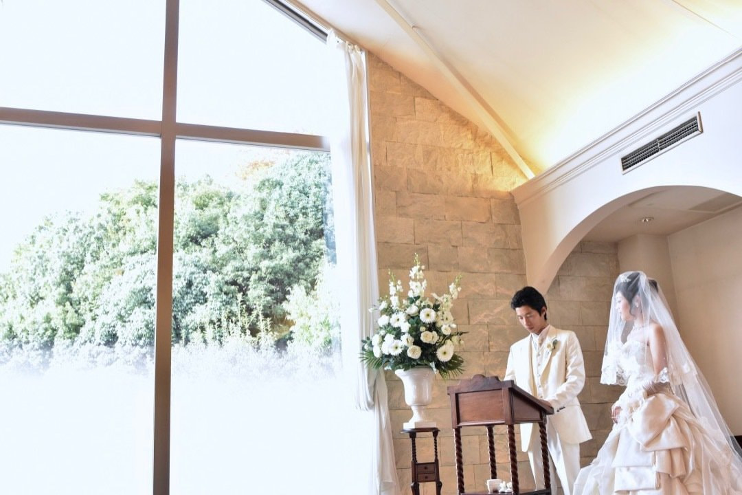 データ付きのフォトウエディングと写真だけの結婚式