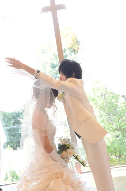 データ付きのフォトウエディングと写真だけの結婚式
