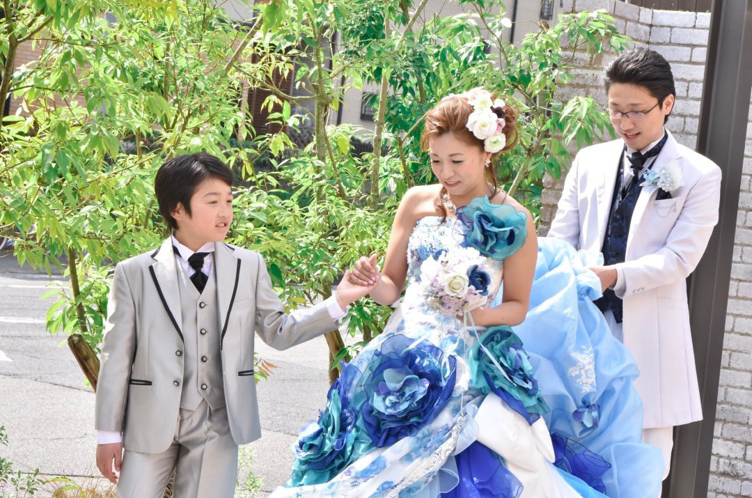 データ付きのフォトウエディングと写真だけの結婚式