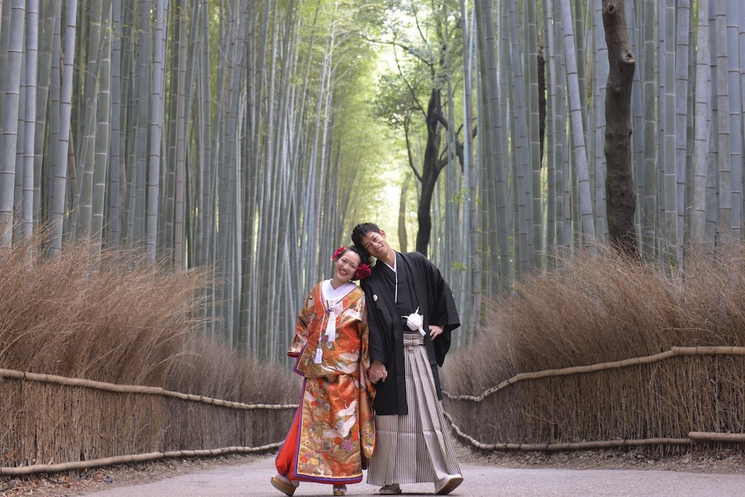 結婚式の前撮りの和装ロケフォトの写真
