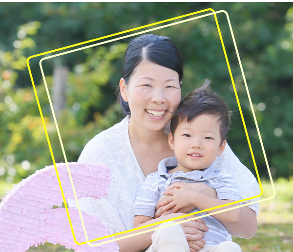 女性カメラマンの写真