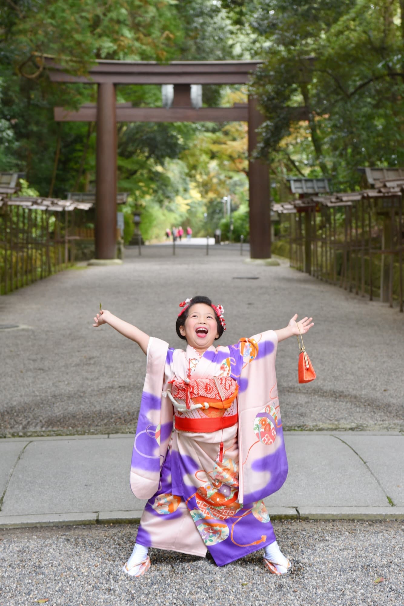 お宮参りや七五三の子供の写真