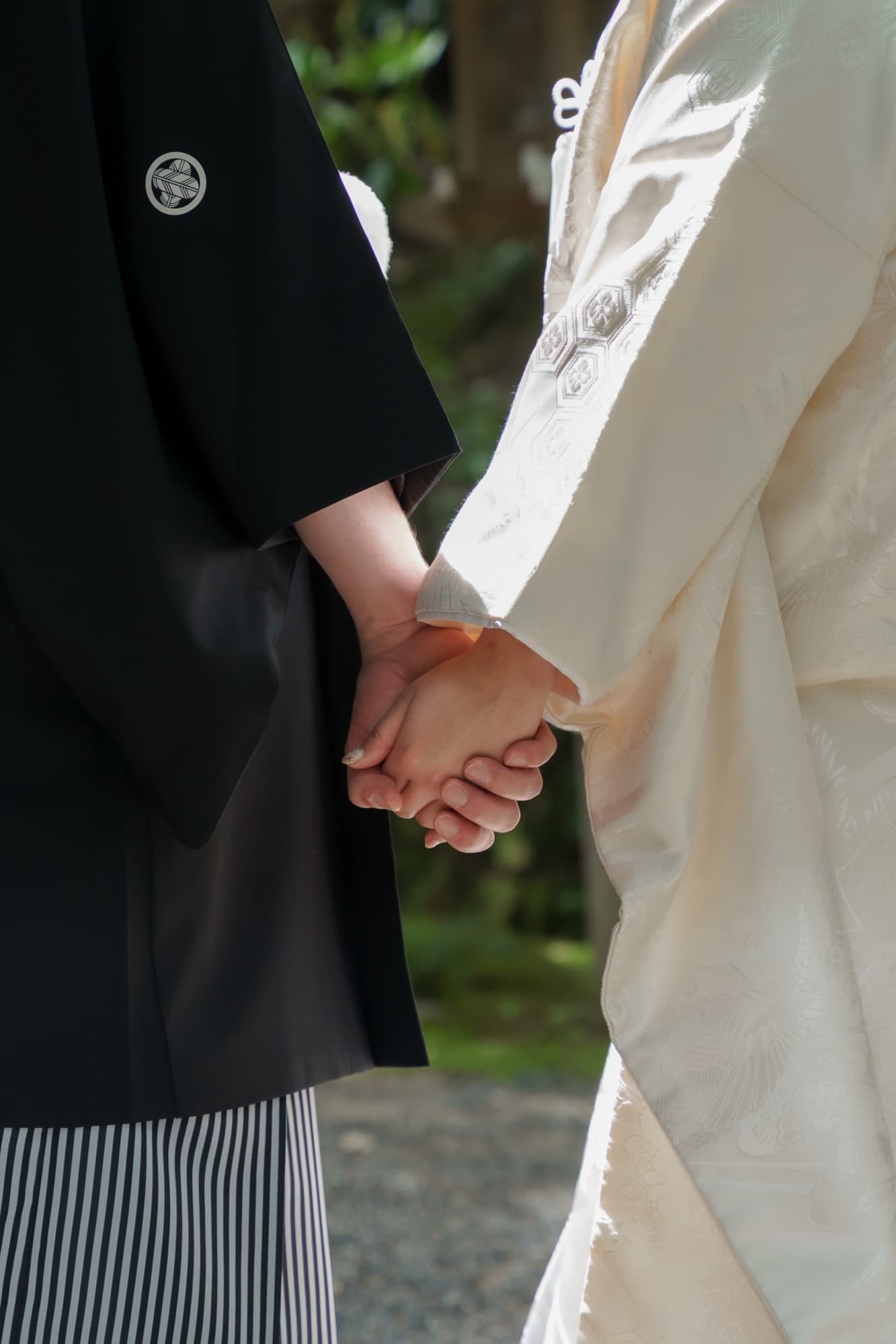 神社で結婚式の白無垢の花嫁