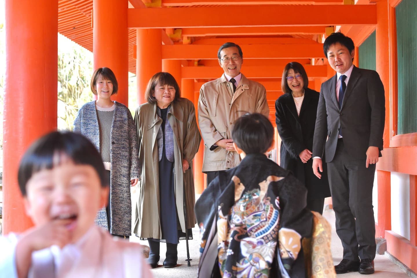 お宮参りや七五三の子供の写真