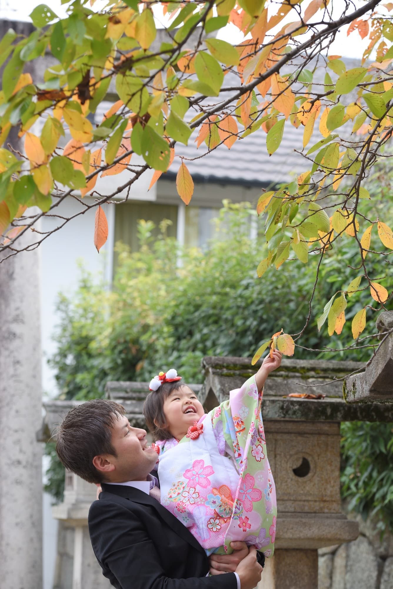 お宮参りや七五三の子供の写真