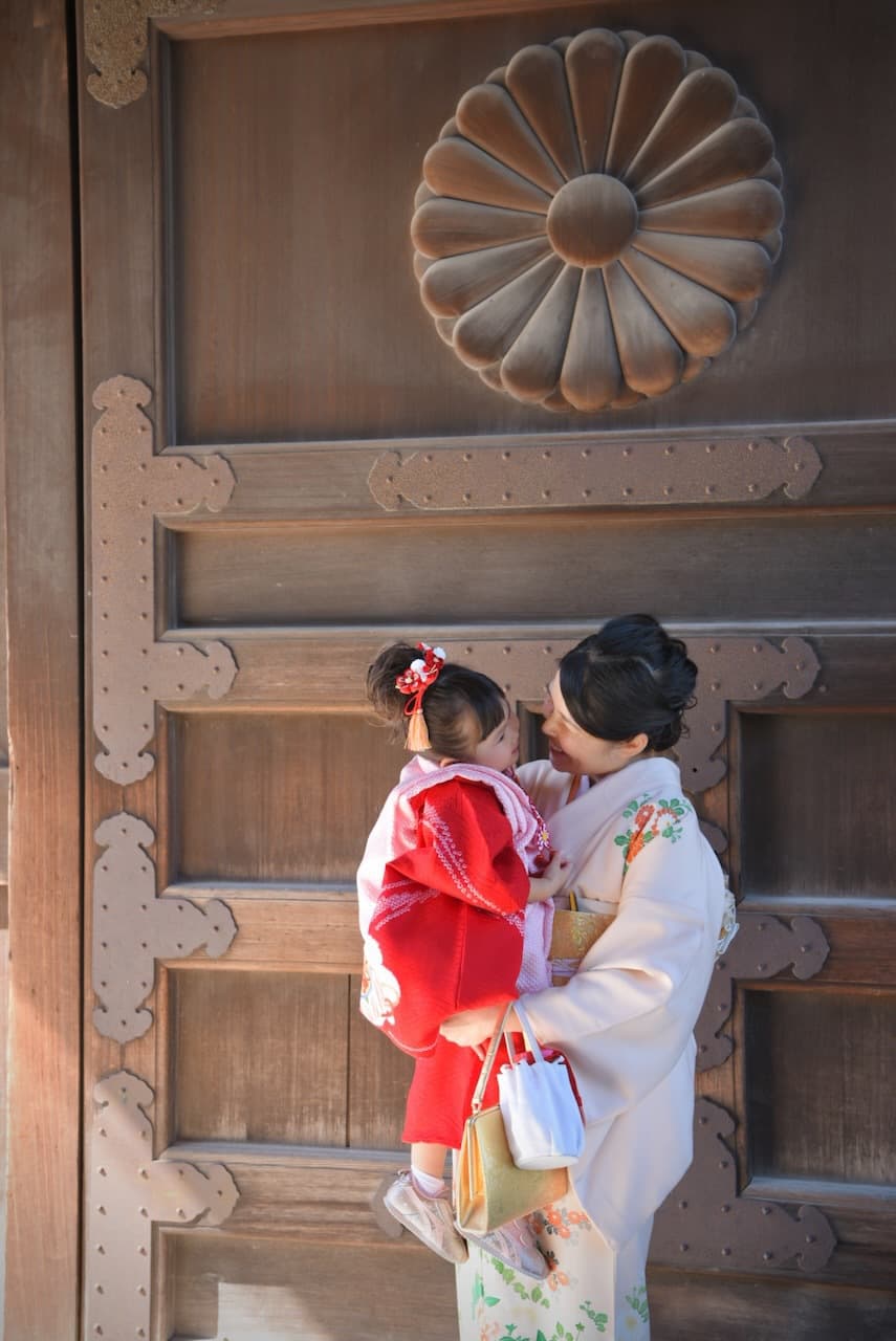 お宮参りや七五三の子供の写真