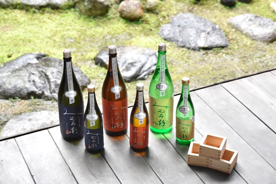 三諸杉、今西酒造のパンフレット、ホームページ用写真