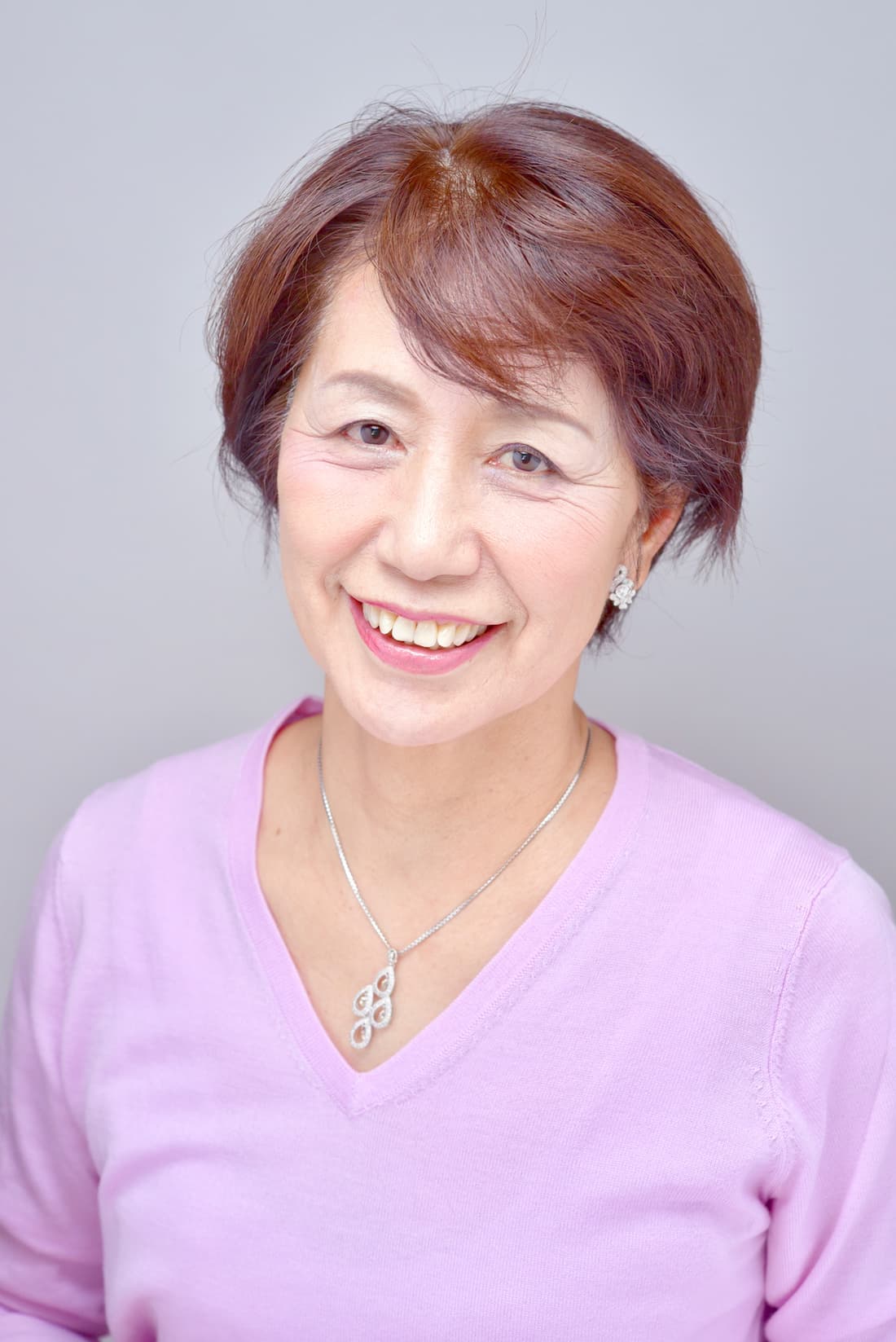 吉村薫子先生の1万人美人に変えたメイク教室