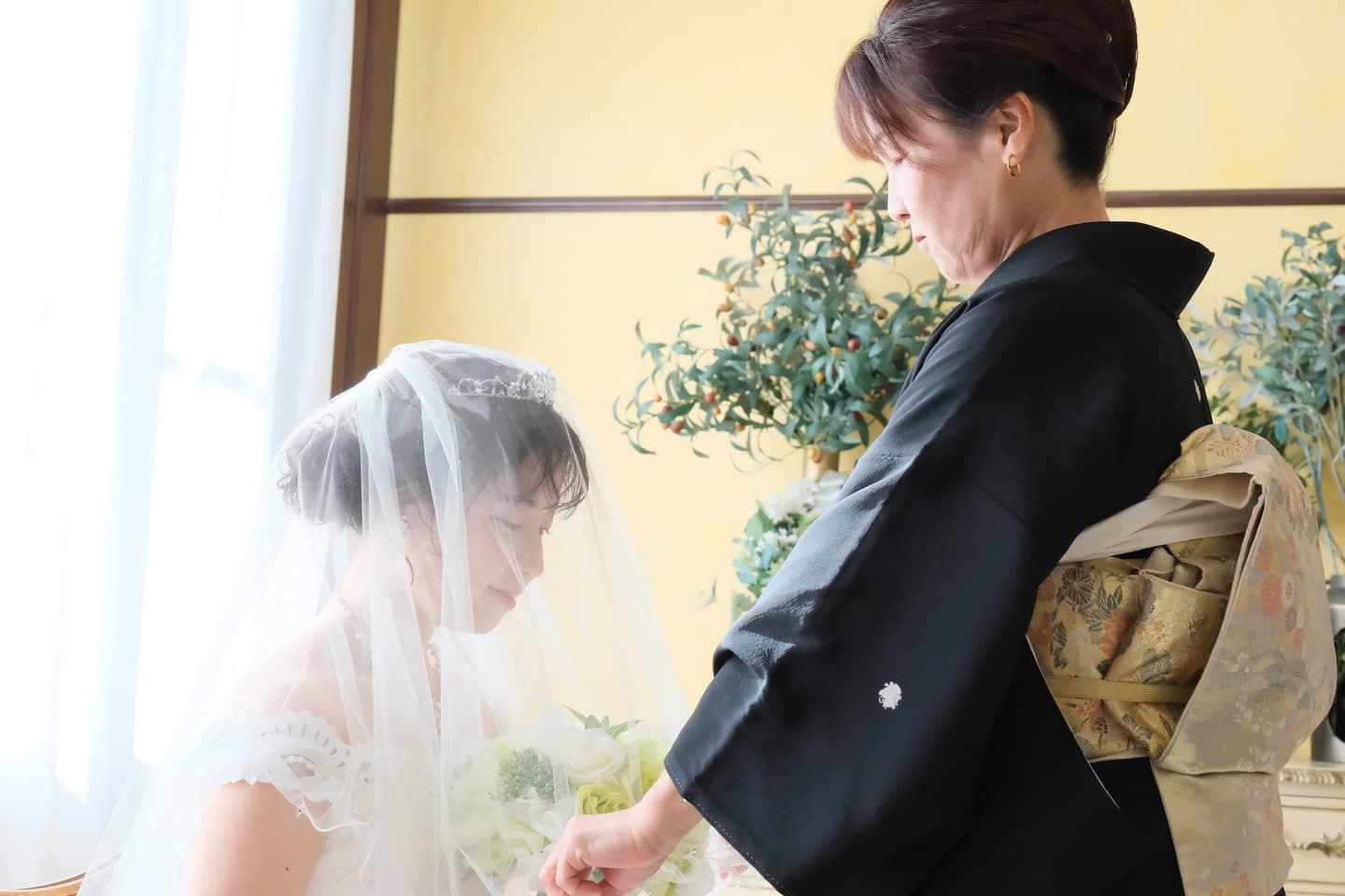 チャペルでのドレスフォトウェディングの写真