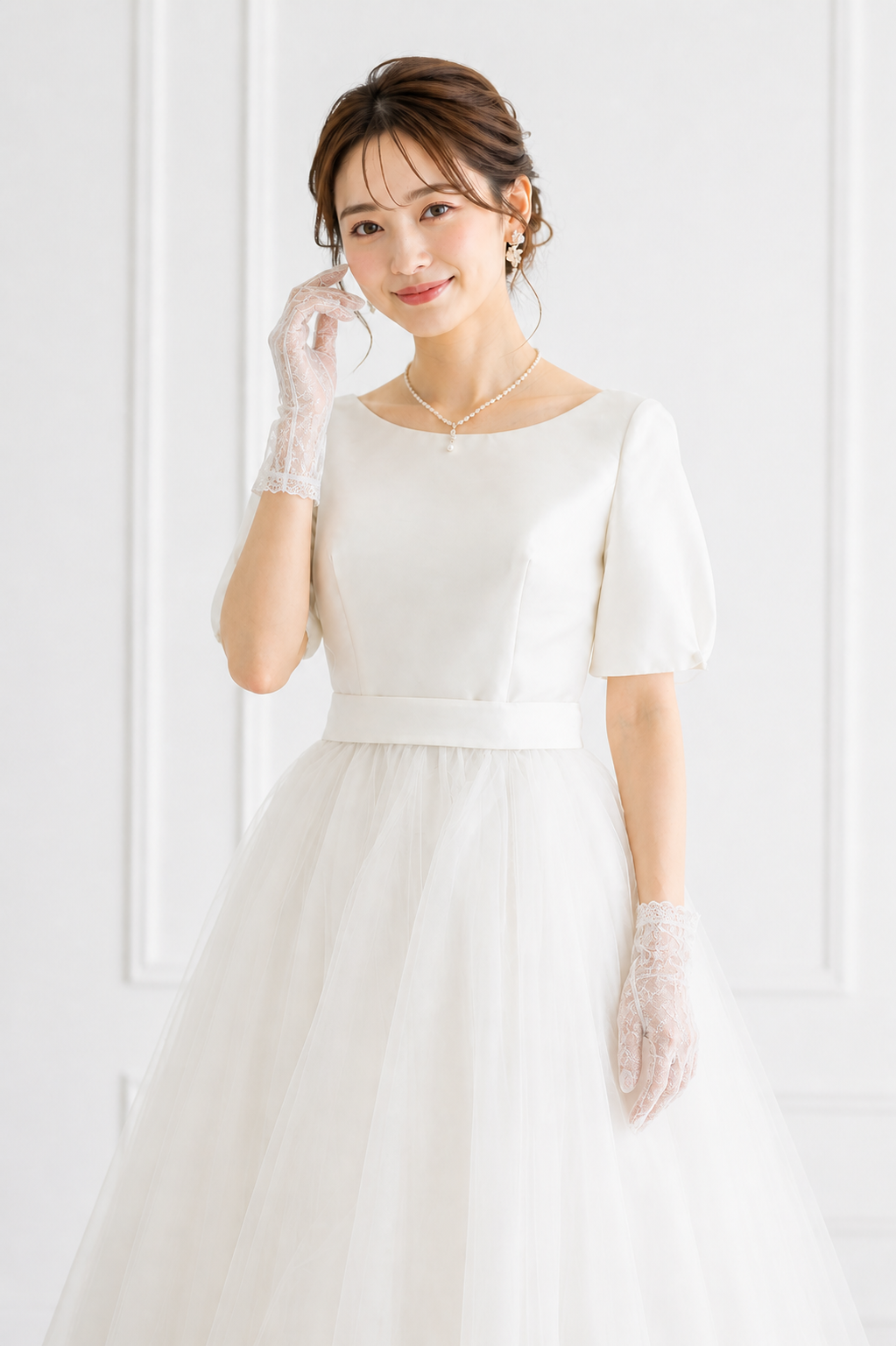 ウェディングドレスを着た女性