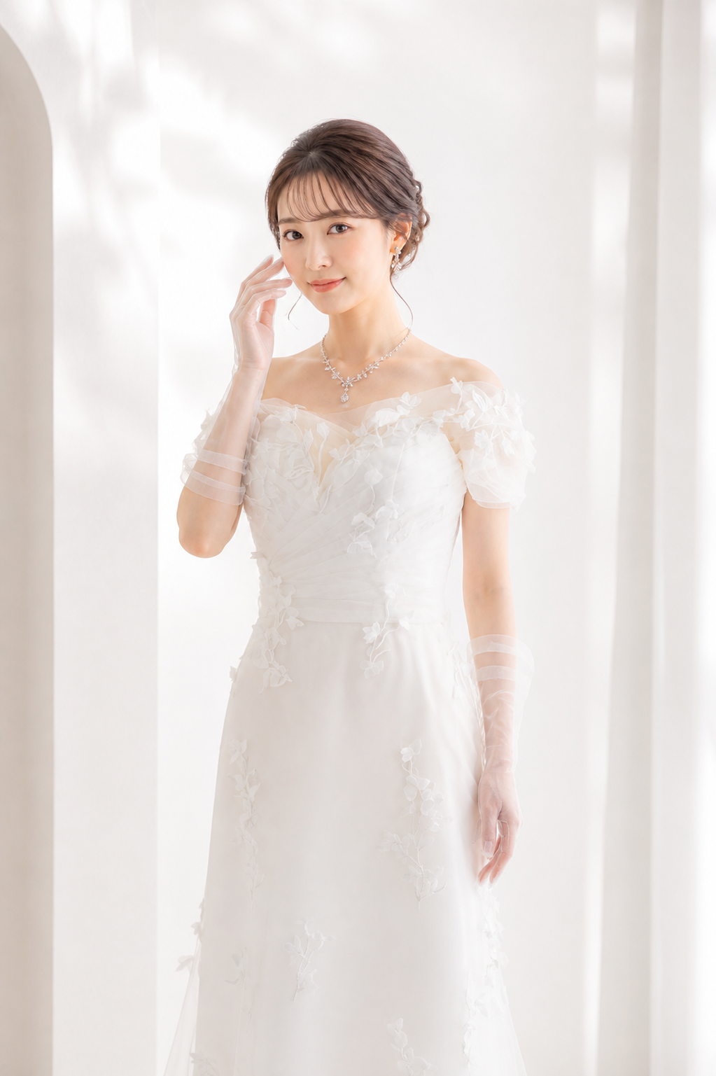 ウェディングドレスを着た女性