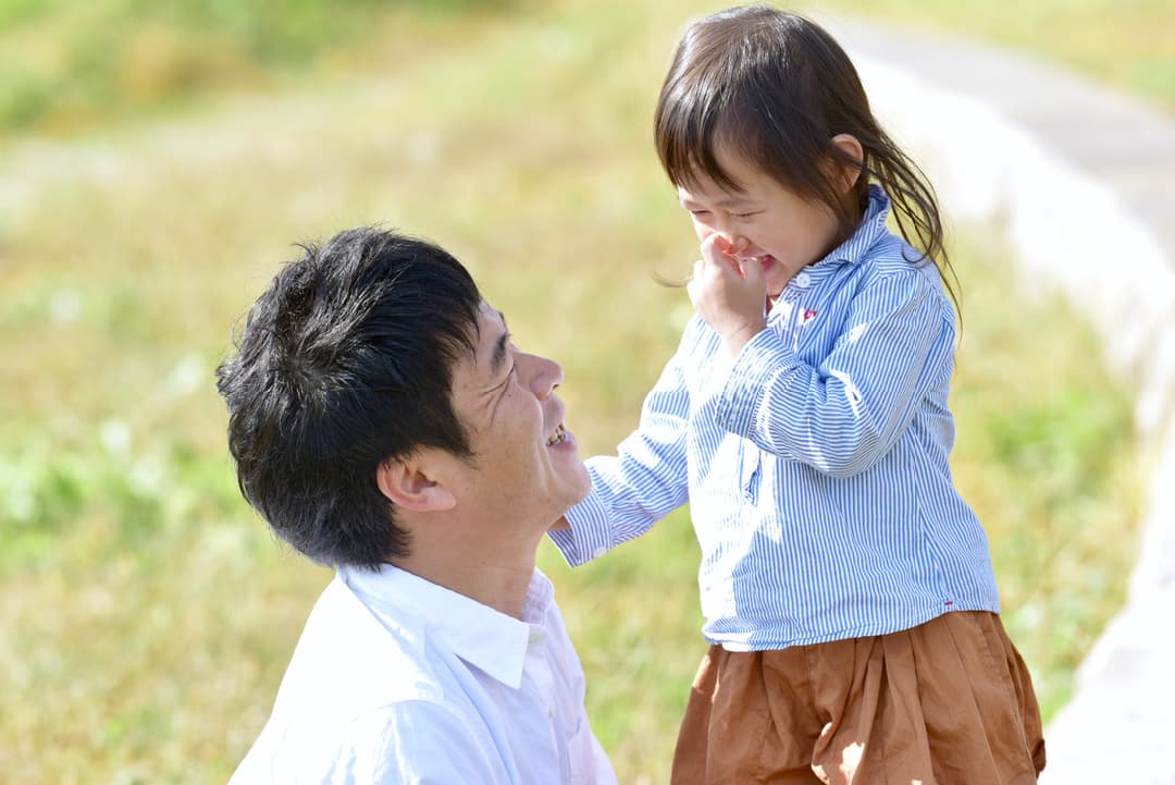 自宅や公園で家族写真