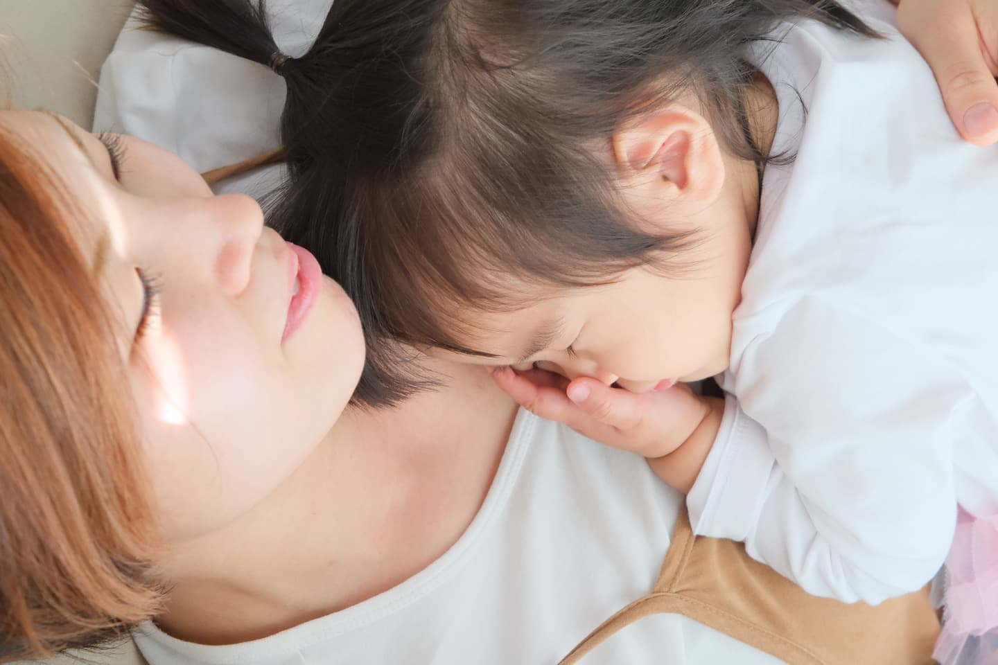 自宅で撮ったおしゃれな家族写真