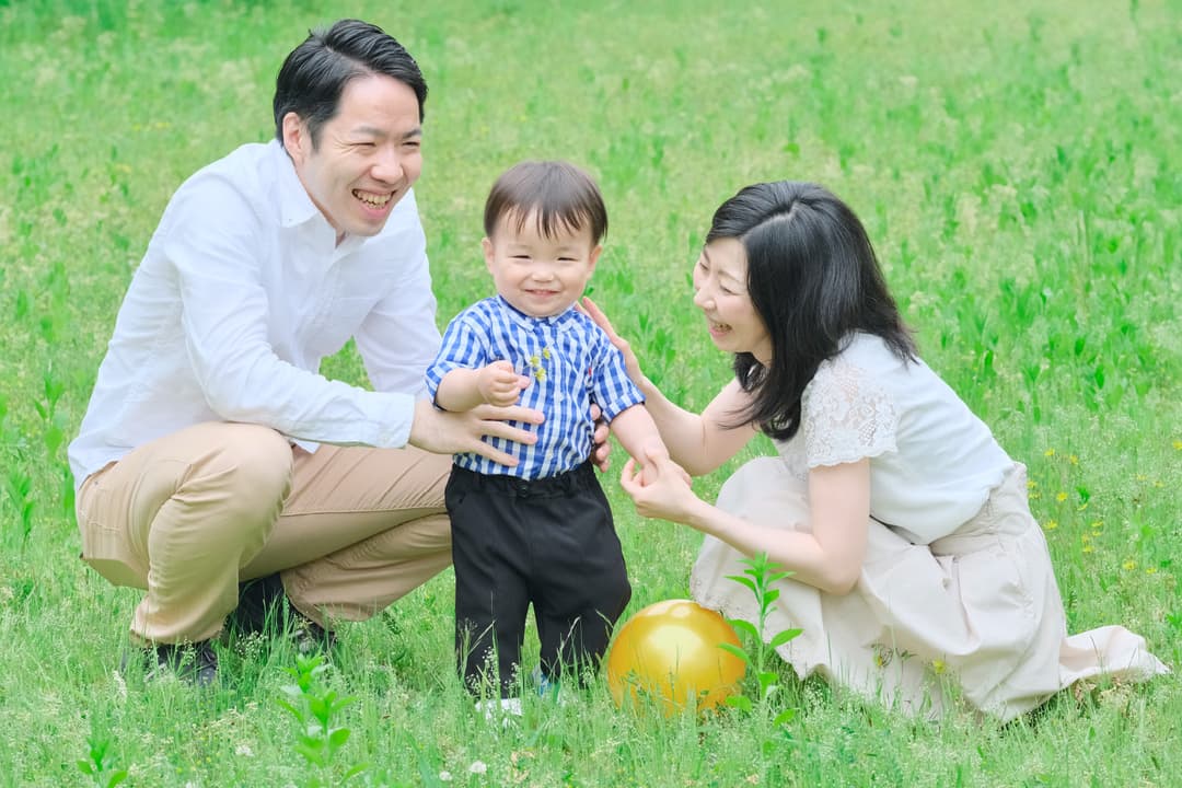 公園での家族写真