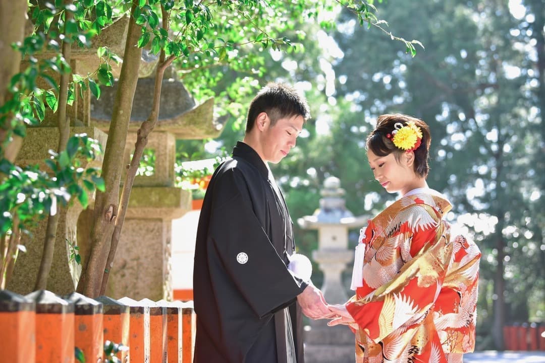 結婚式前撮りの髪型はショートやボブの写真