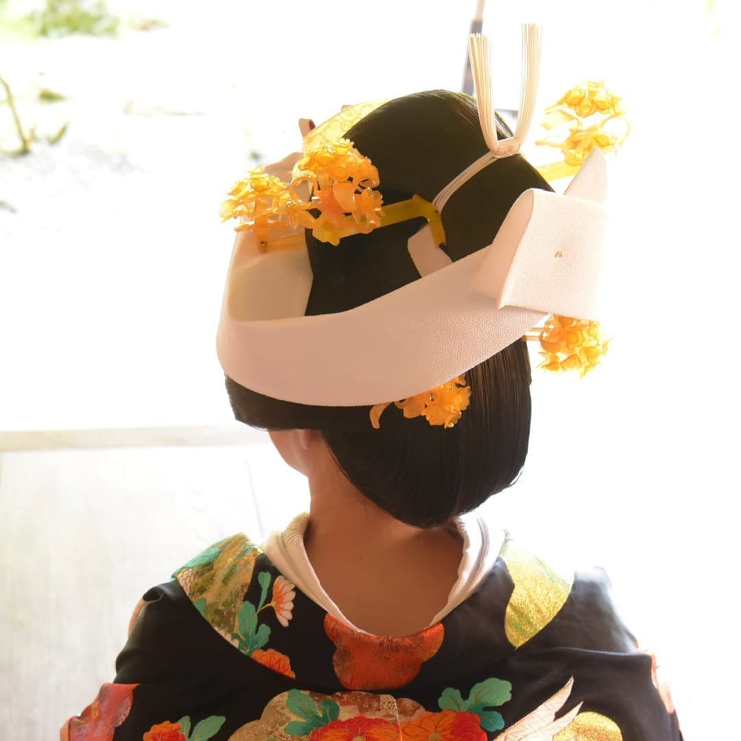 結婚式髪型:べっ甲かんざし