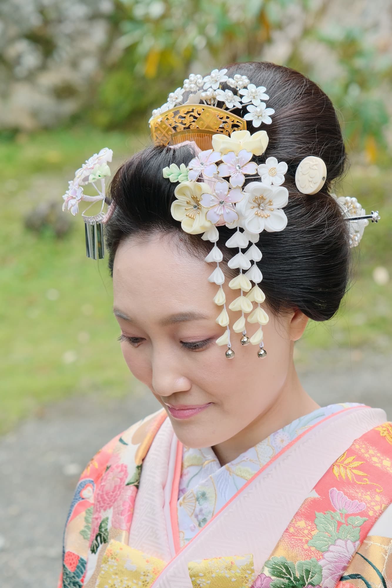地下で日本髪の色打掛写真
