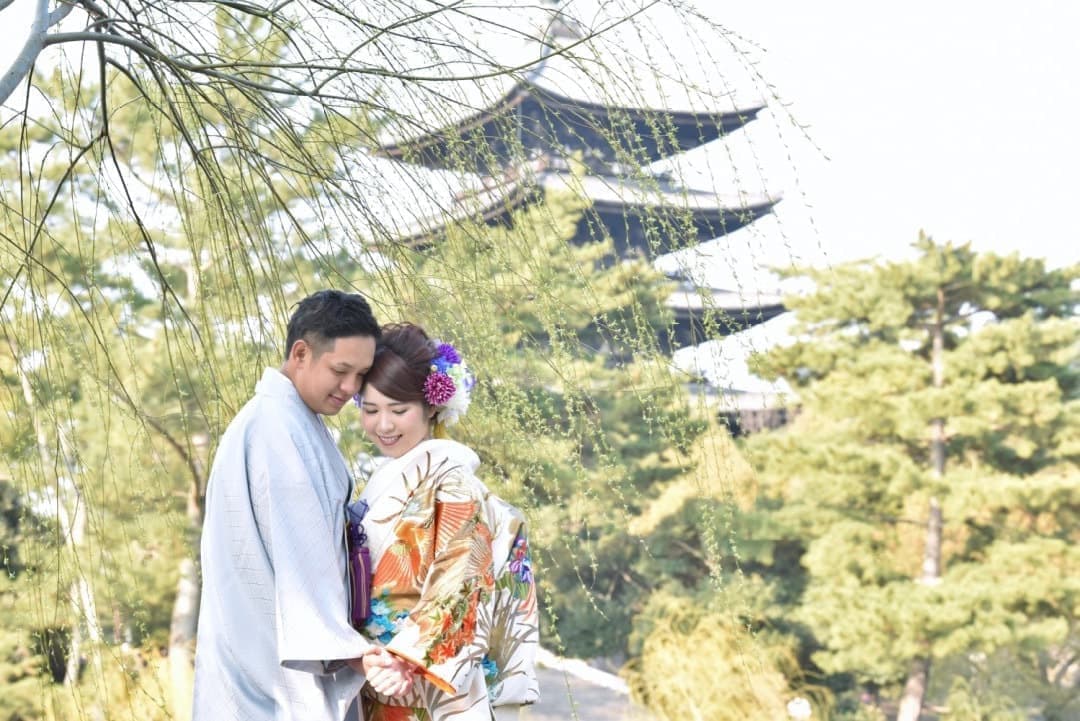 神社で結婚式の洋髪髪型ヘアスタイルの写真