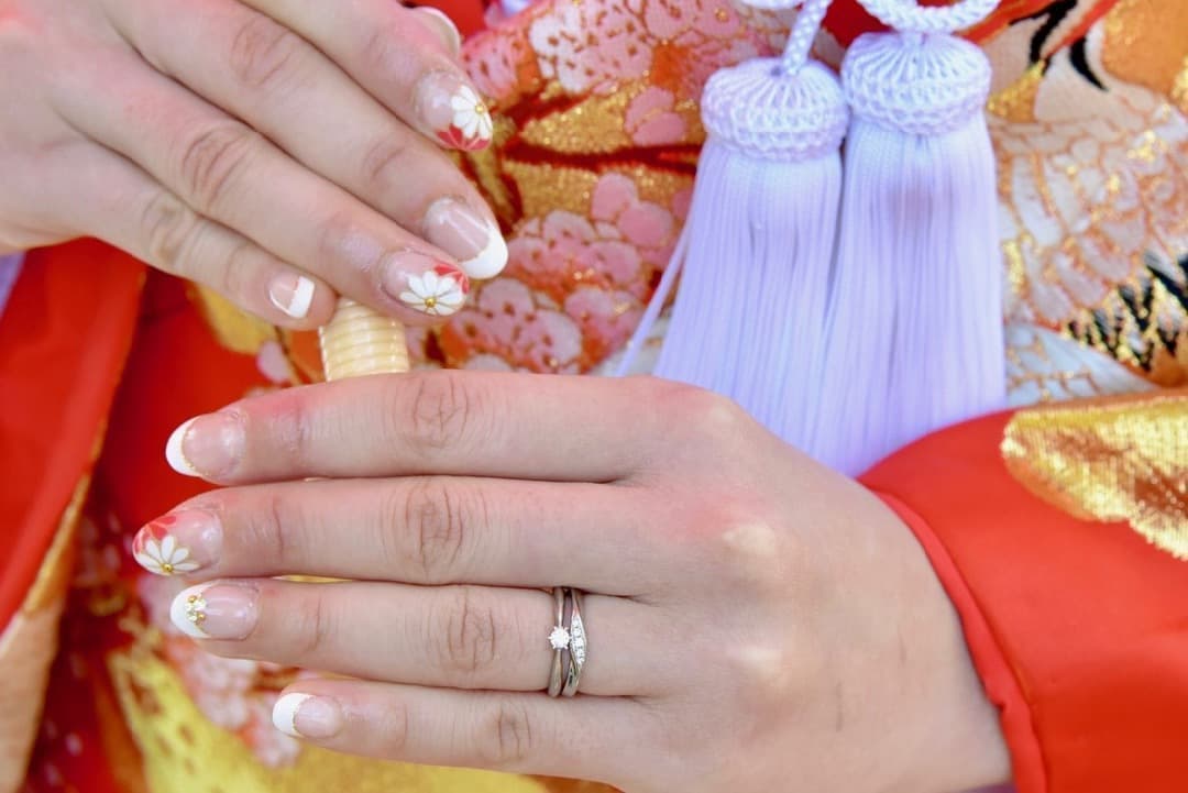 色打掛のネイル 結婚式 前撮り 和装フォトウエディングならキキフォトワークス 公式 色打掛のネイル 結婚式 前撮り 和装フォトウエディングならキキフォトワークス 公式
