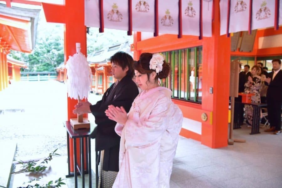 熊野速玉大社の結婚式の花嫁