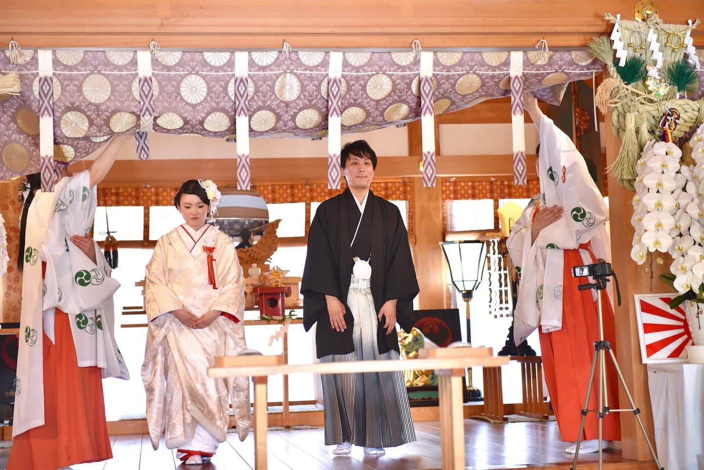 熊野本宮大社で神前結婚式の写真