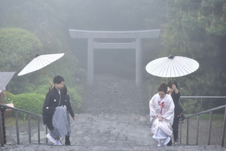 自然社本宮の結婚式の白無垢花嫁