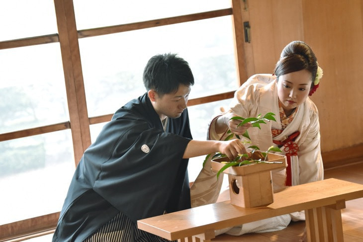 自然社本宮の結婚式の白無垢花嫁