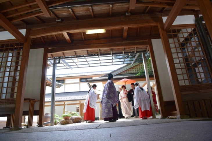 上賀茂神社での神前結婚式の写真