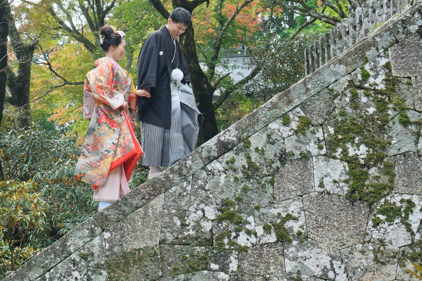 玉置神社で結婚式の花嫁