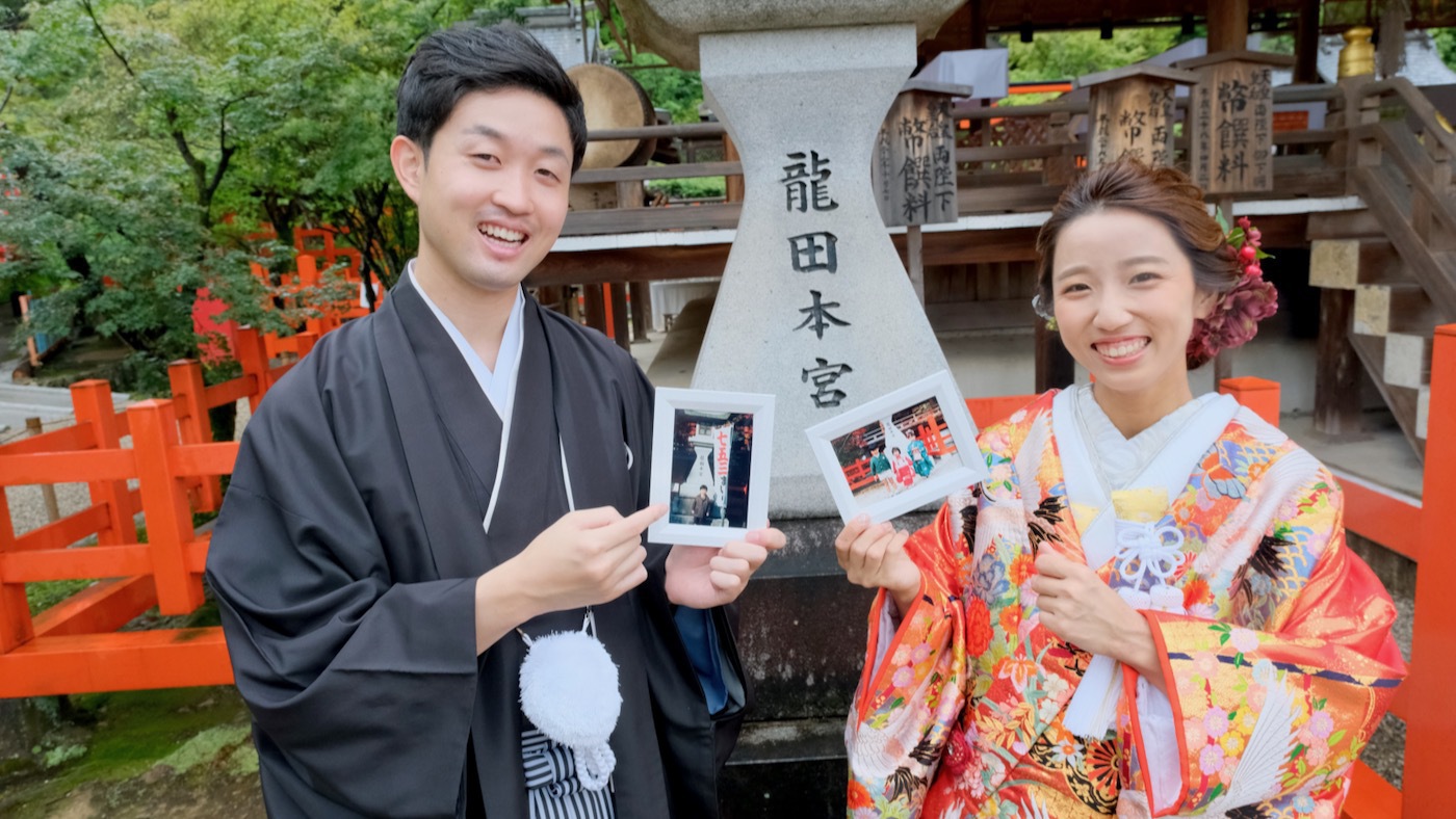 色打掛での神社結婚式の写真