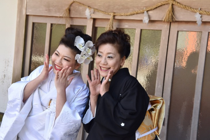 熊野那智大社の結婚式の白無垢洋髪