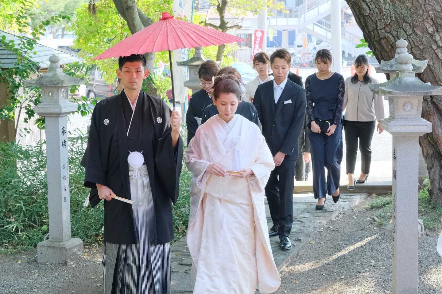 和装衣装で紀州東照宮で結婚式の写真