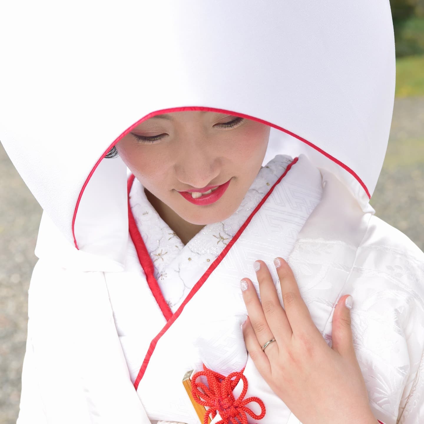 吉野神宮で結婚式の花嫁