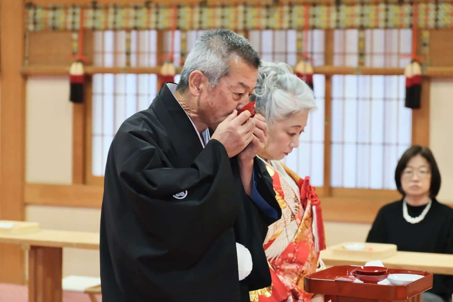 シニア世代の再婚の結婚式の写真