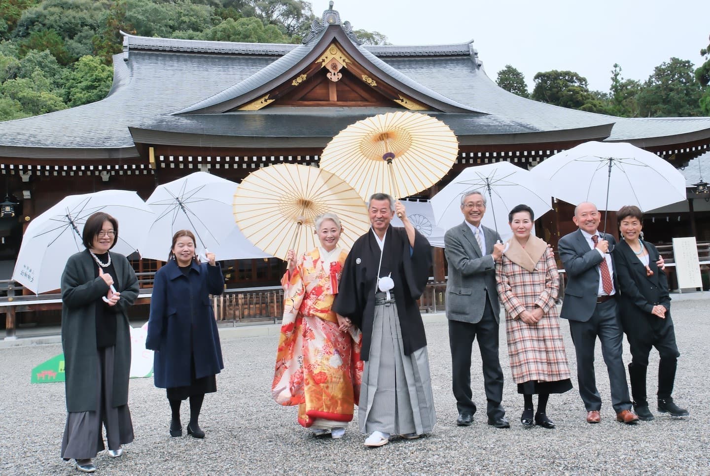 シニア世代の再婚の結婚式の写真