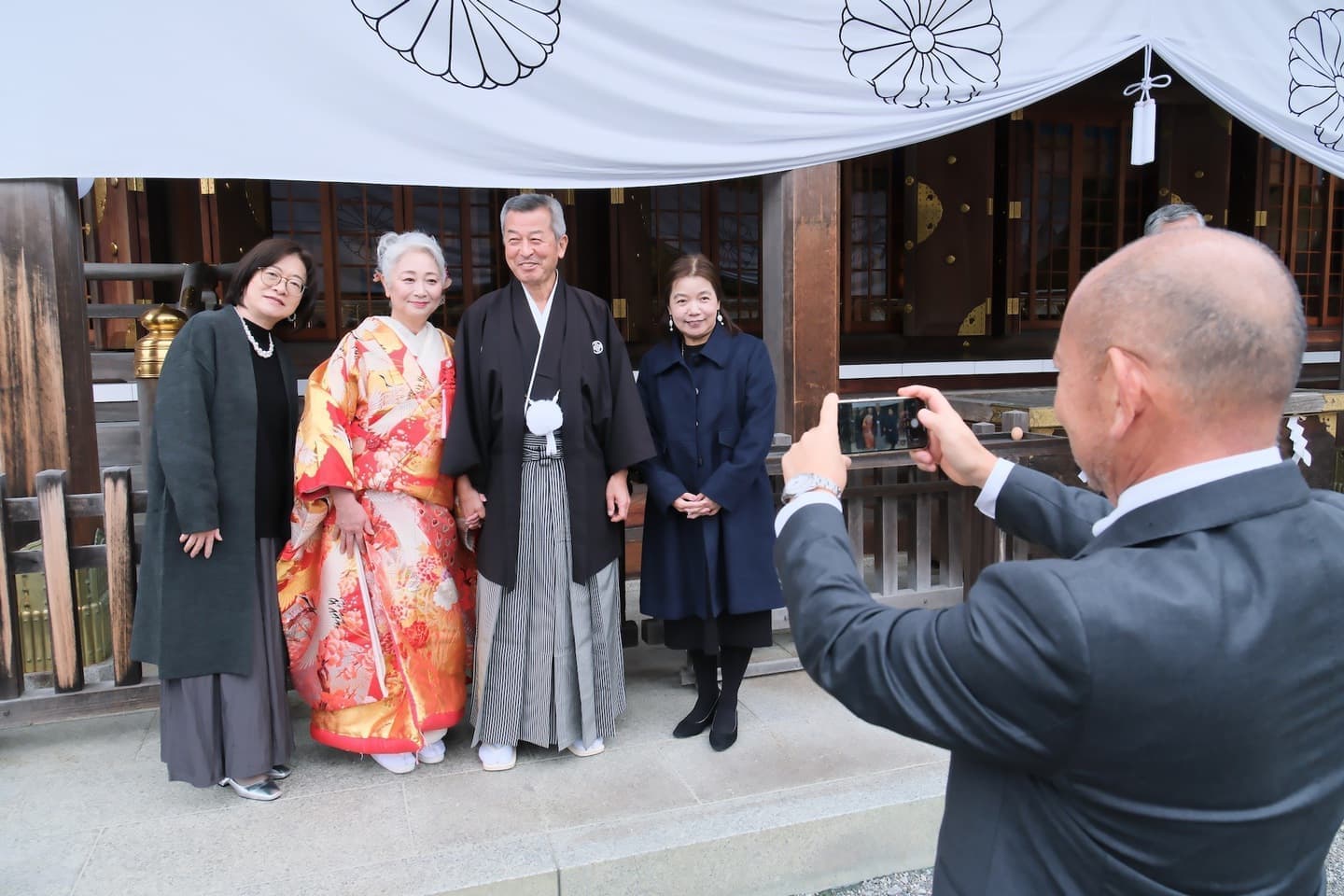 シニア世代の再婚の結婚式の写真