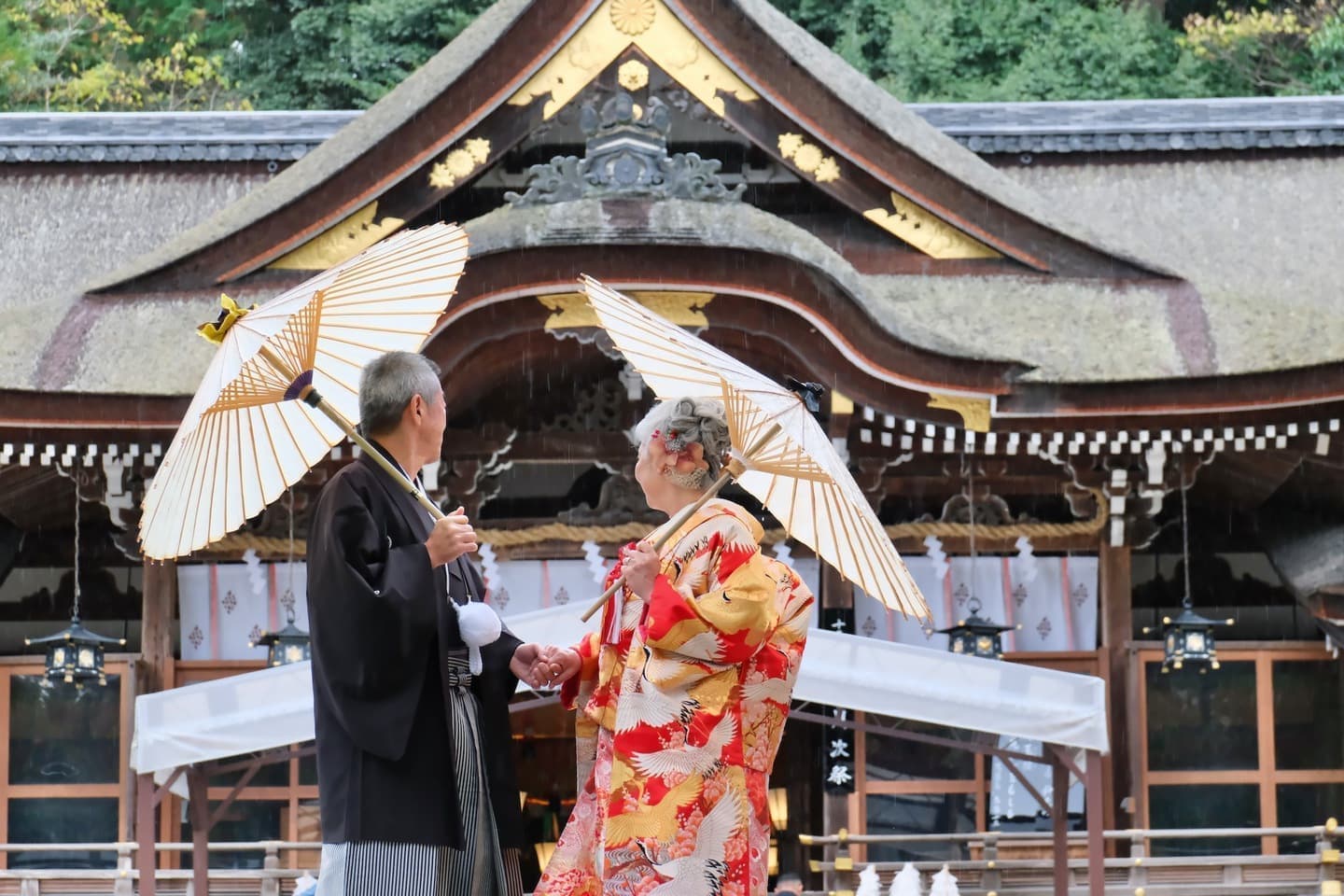 シニア世代の再婚の結婚式の写真