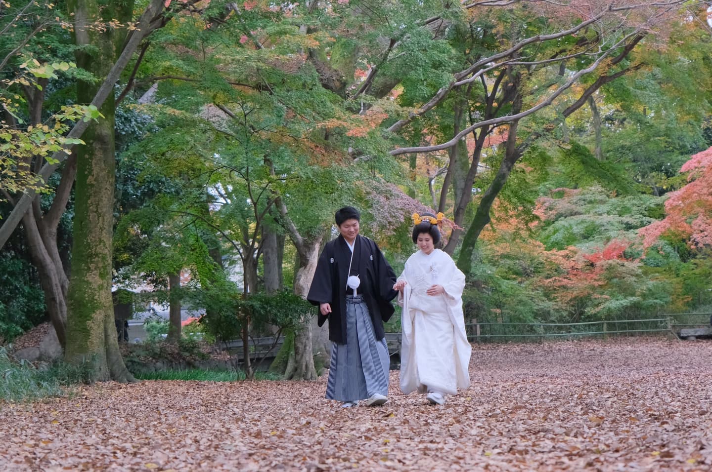 和装衣装で下鴨神社で結婚式の写真