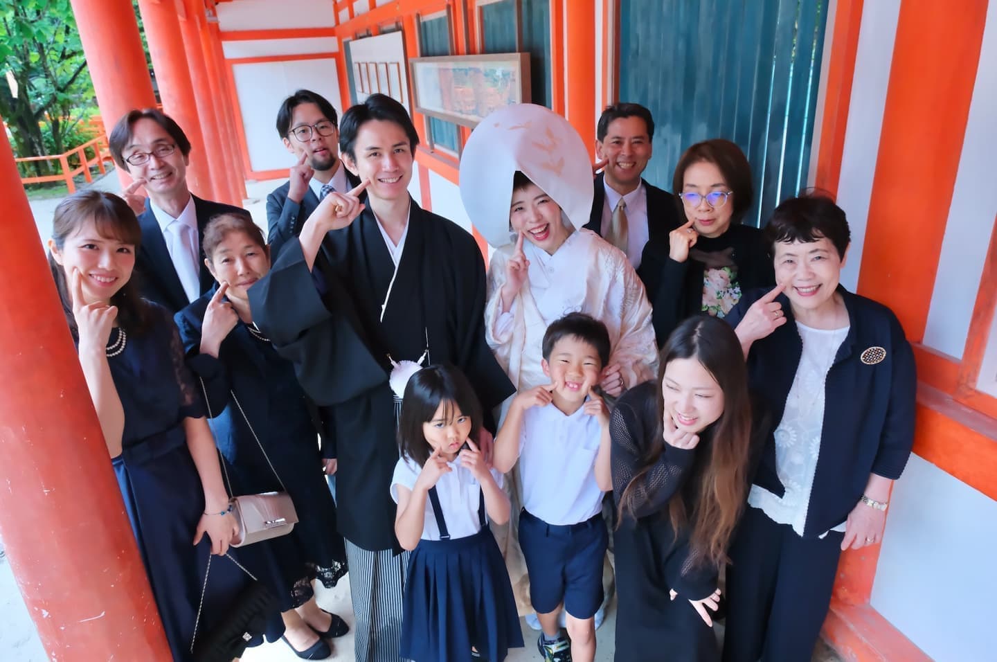 和装衣装で下鴨神社で結婚式の写真