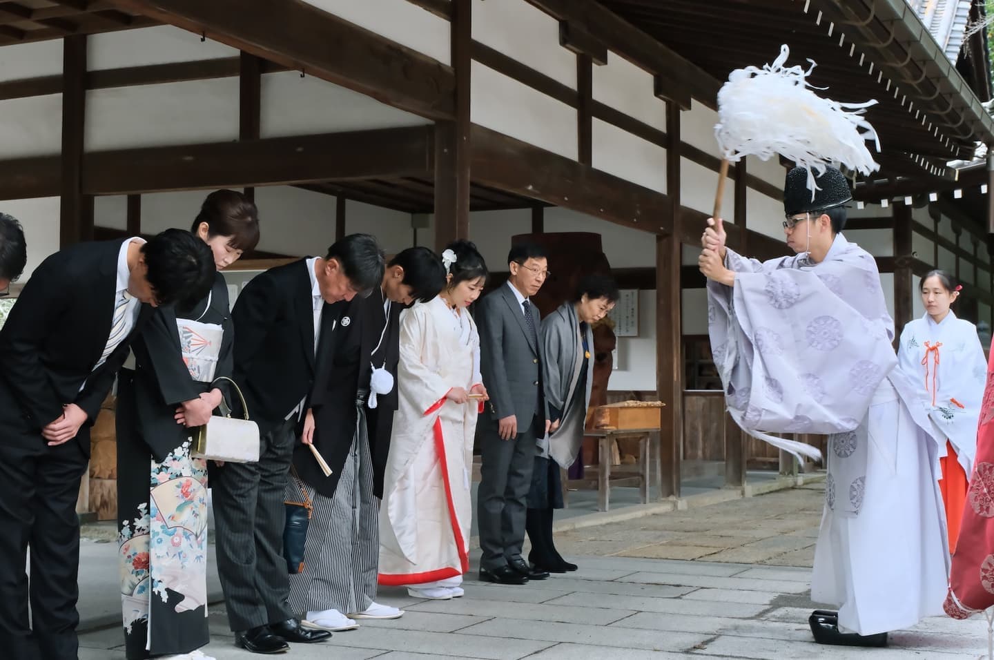 和装衣装で伊太祁曽神社で結婚式の写真