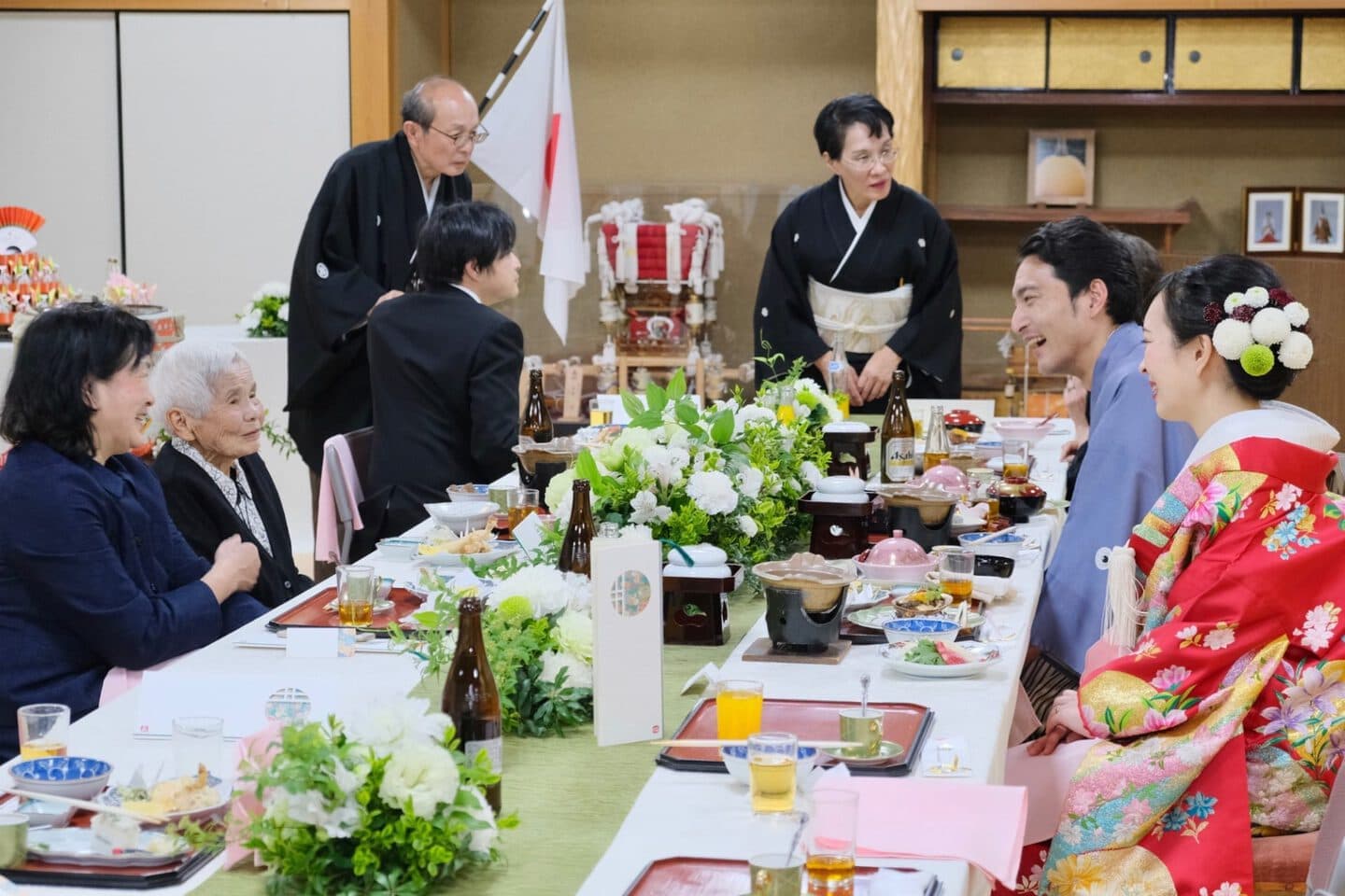 枚岡神社で結婚式の写真