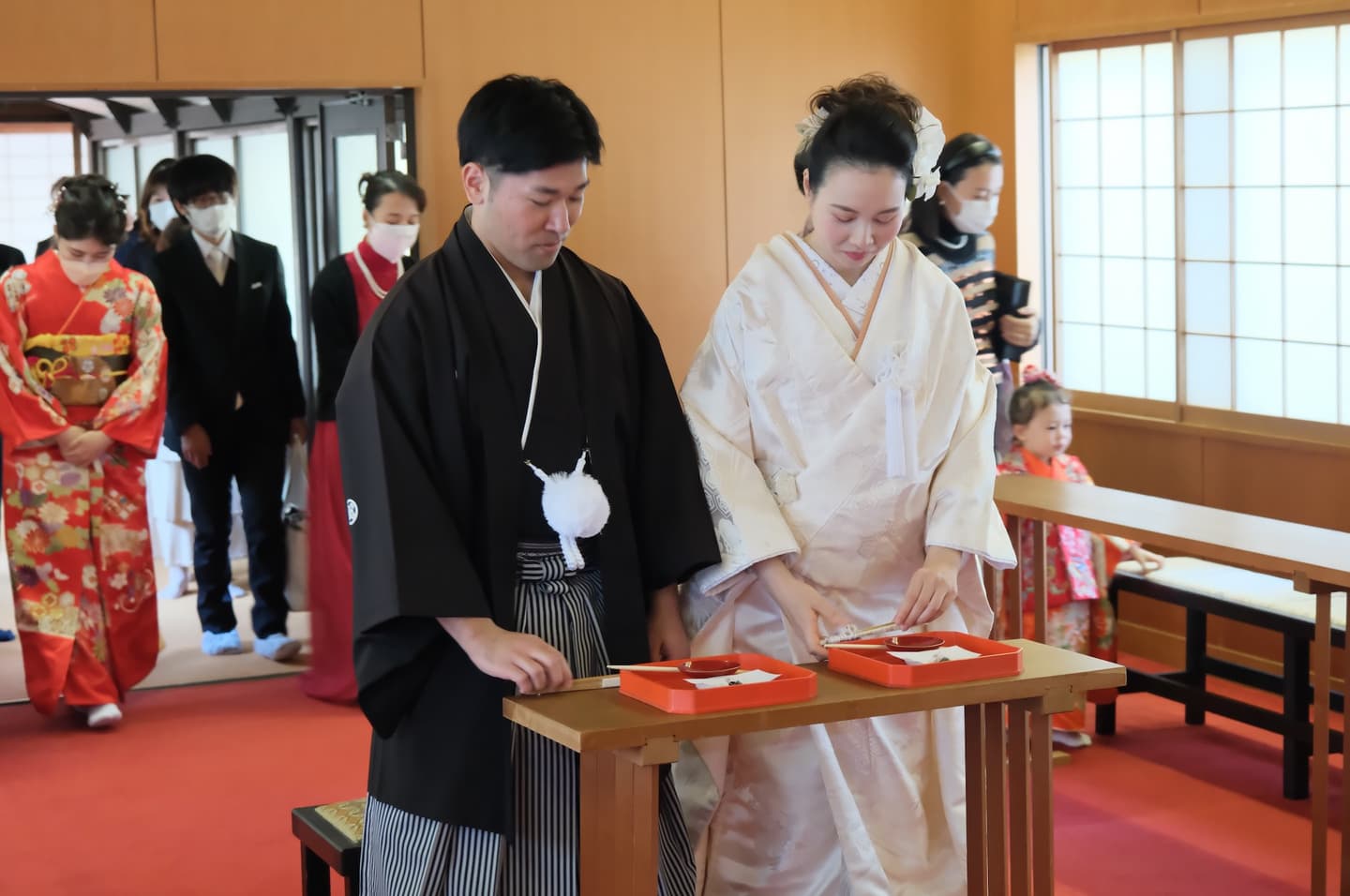 御香宮神社で結婚式の白無垢の花嫁