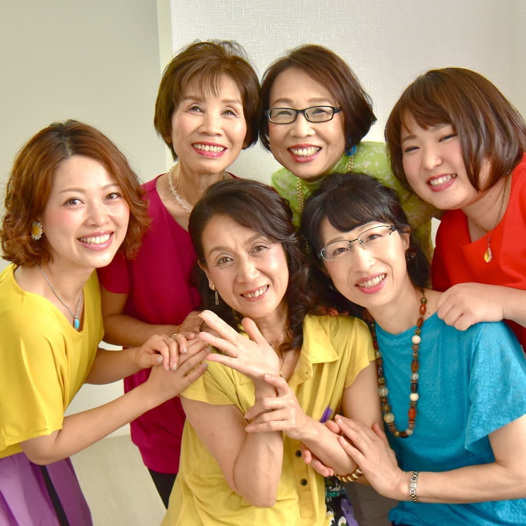 結婚式の衣装着付けヘアメイクのスタッフ