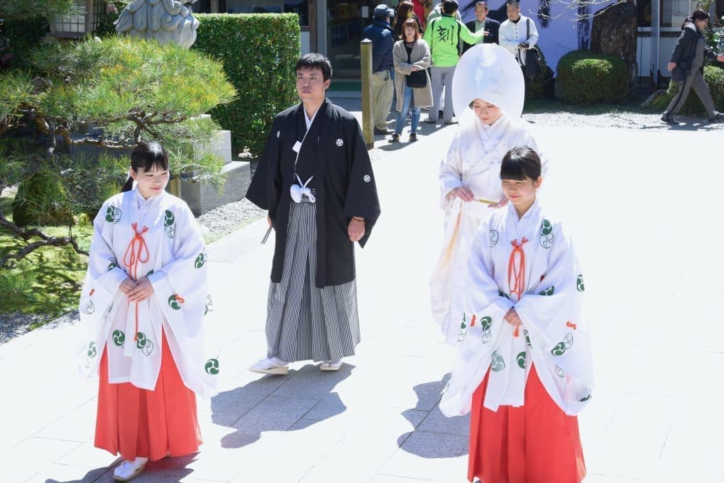 熊野本宮大社で白無垢の結婚式