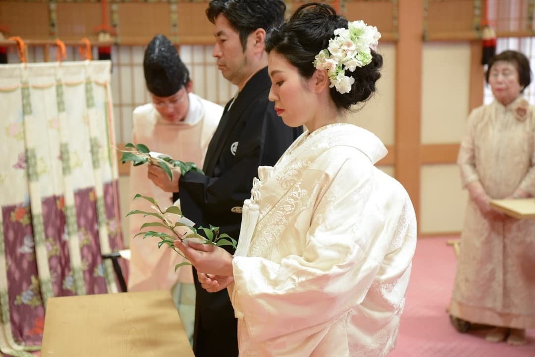 大神神社で白無垢の結婚式写真