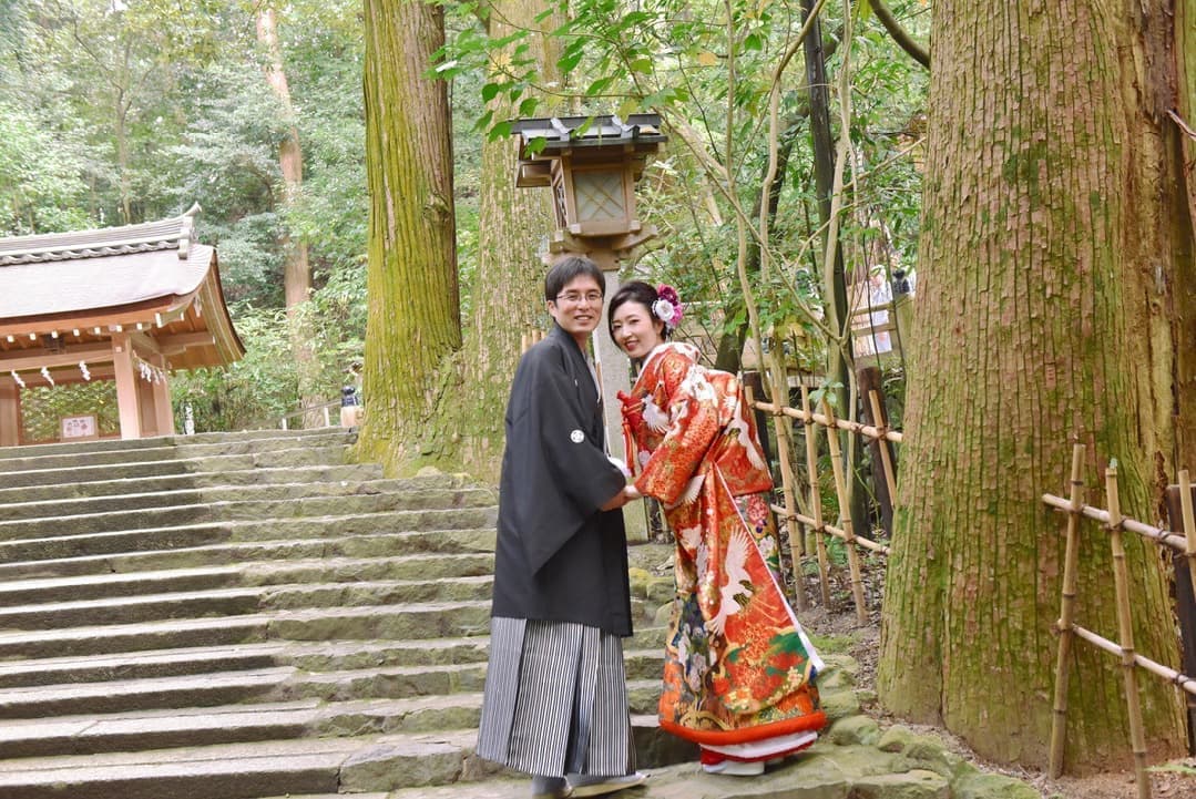 大神神社で色打掛の写真