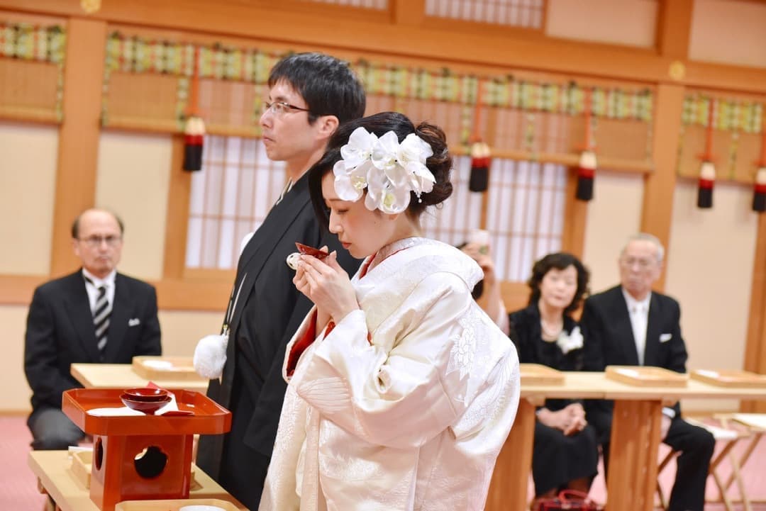 大神神社での神前式の写真