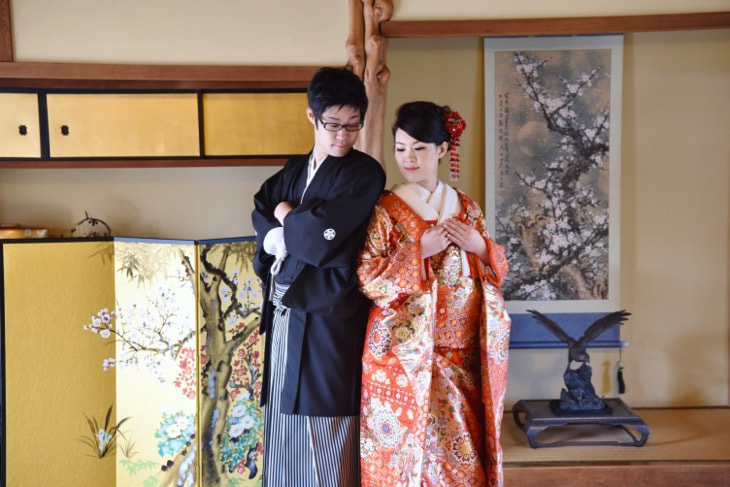 大神神社で結婚式の花嫁